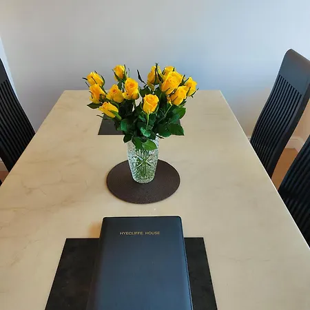 Hyecliffe House Nyaraló Whitby